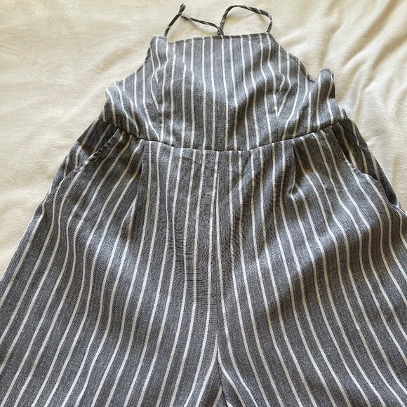 PRICED TO SELL - See Description for details — Black & White Striped Jumpsuit - Picture 4 of 12